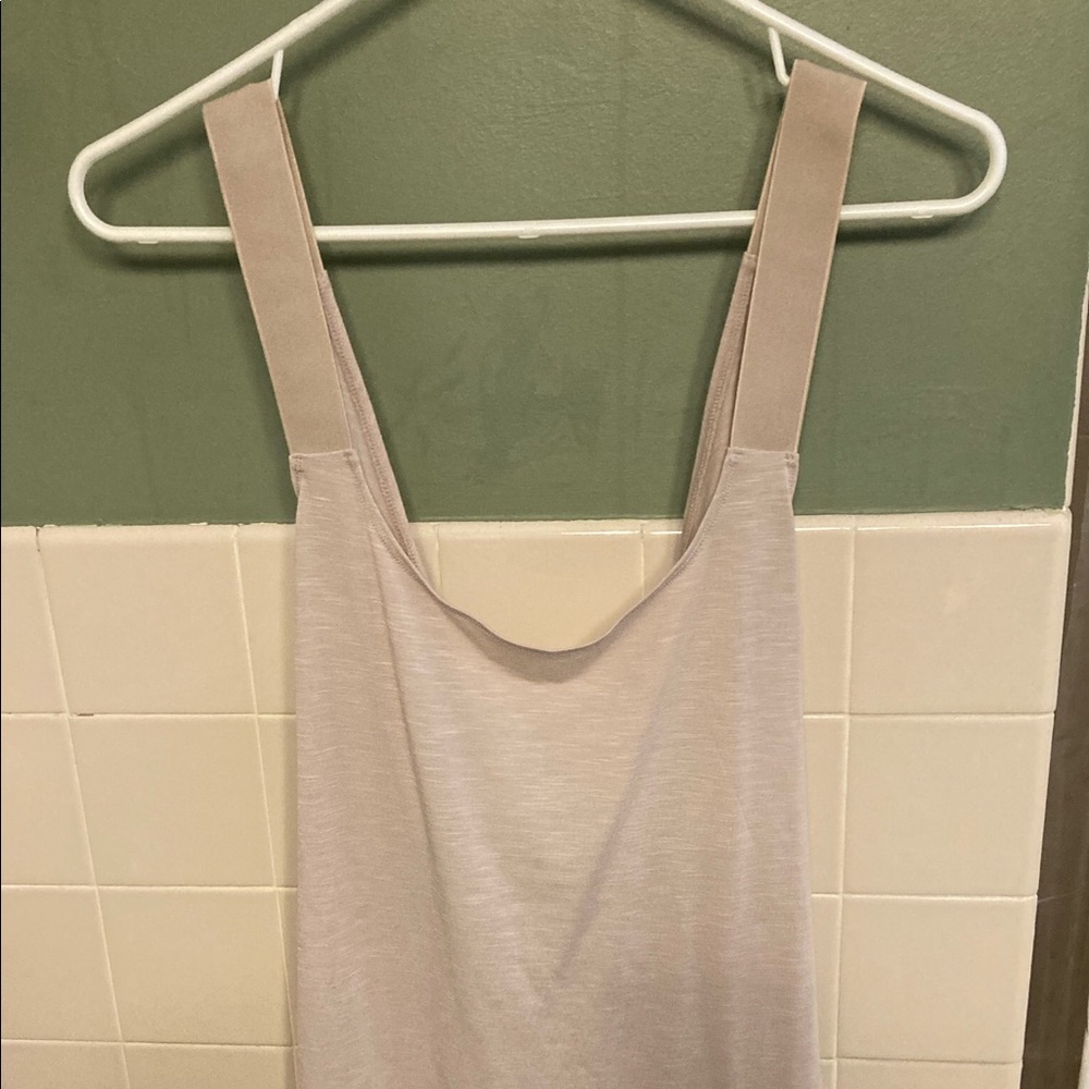 Gap workout tank